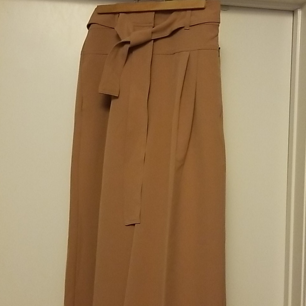 NWT blush color hi waisted wide leg pants